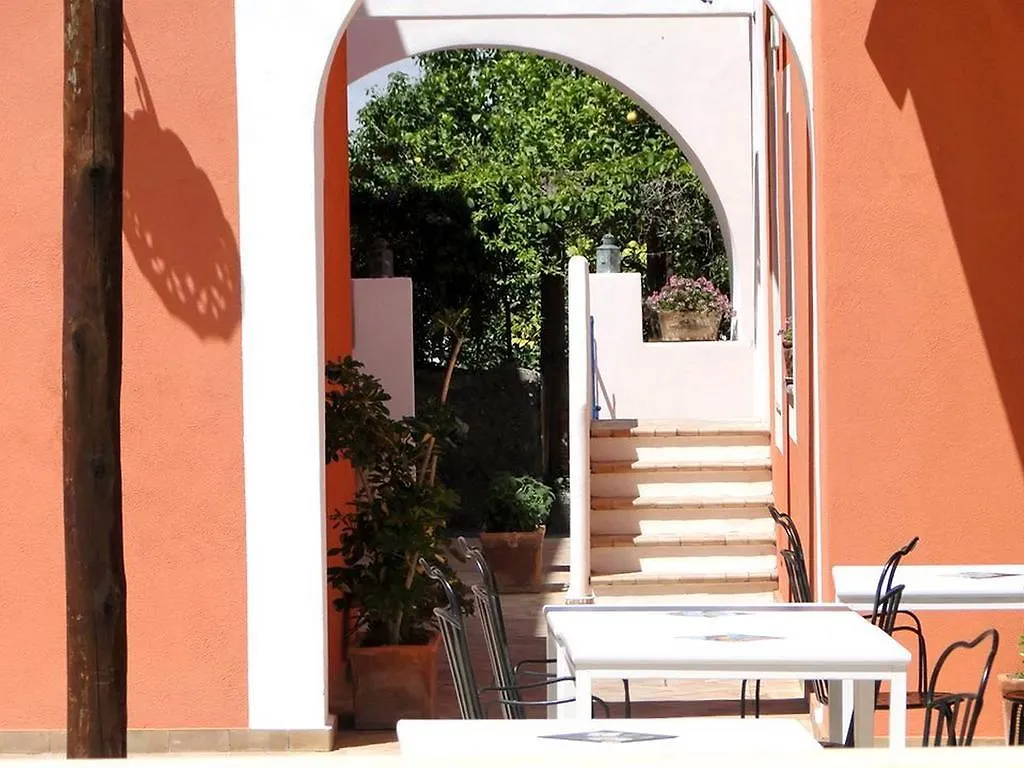 Hotel A Cannata Santa Marina Salina